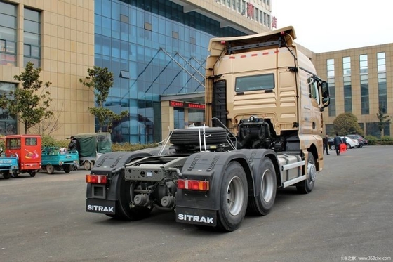 Maximaal koppel 2000-2500Nm SinoTRUK SITRAK C7H Zware vrachtwagen 540 pk 6x2R Traktortrucks