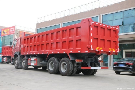 Tweedehands boutique auto's Sinotruk HOWO Zware vrachtwagen 380 pk 8X4 8,2m Dump trucks